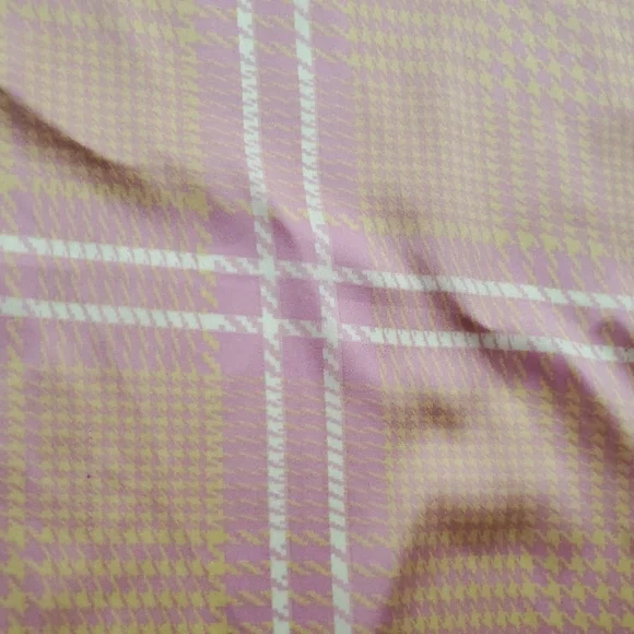 Vintage Italian Scarf LAVENDER & YELLOW HOUNDSTOOTH Silk Like 20" SQUARE - Picture 2 of 6